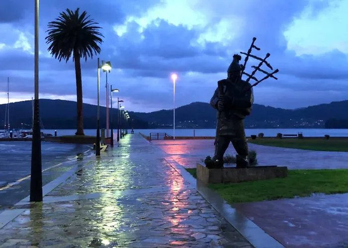 Acogedora Casa Con Jardin サンタマルタ・デ・オルティゲイラ